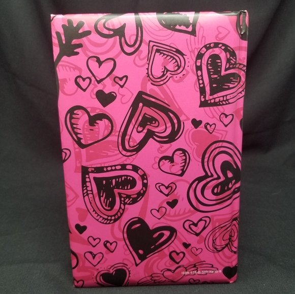 TEEN NIV THINLINE HOLY BIBLE - PINK WITH HEARTS - Picture 5 of 11